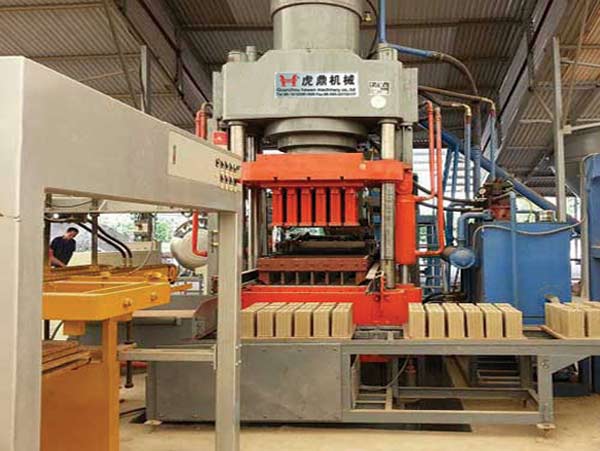 Hydraulic press brick machine product Porous brick