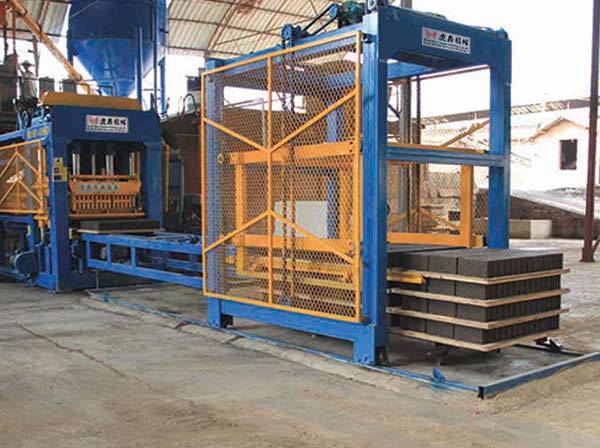 QT6-15 cement Solid brick making machine case